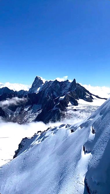 su en Hamelin: Paisaje  (Chamonix-Mont-Blanc), #paisajenatural # montaña #montblanc 