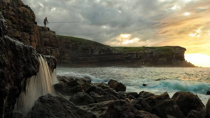 Jose.aguilera1987 en Hamelin: Paisaje  (Santander), #elbolao #cobreces #cantabria #acantilados #rocas #mar #atardecer 