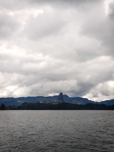 Alejo en Hamelin: Paisaje  (Guatapé), #landscape