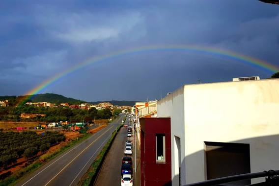Naturalezadebarrio en Hamelin: Paisaje  (Calafell), Y después de la tormenta vienen los colores #arcoiris #naturalezadebarrio #momentazos@naturalezadebarri...