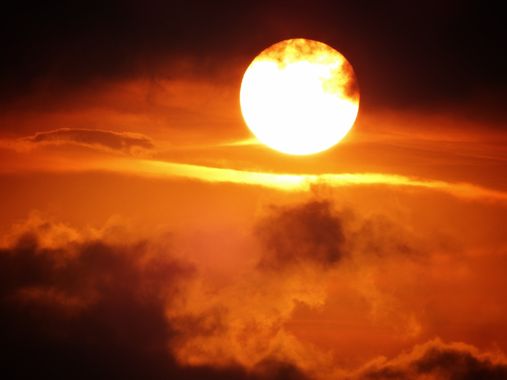 Marcos Valero Espinal  en Hamelin: Paisaje  (Caracas), #astrofotografia #sol #sunsetphotography #cloudphotography #sun #sol 