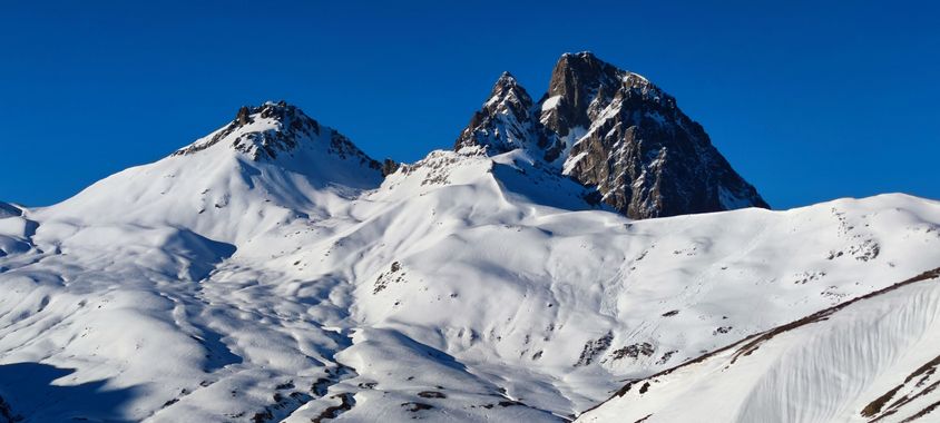 aidalzira en Hamelin: Paisaje  (Sallent de Gállego), Increíbles vistas al MIDI d'ossau
#paisaje #paisajes #mountain #spain 