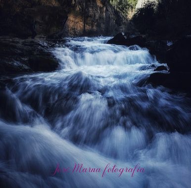 Joseangelmartinez1975 en Hamelin: Paisaje  (Pitarque), Nacimiento del río pitarque.
Una maravilla poder contemplar un río con tanta agua.
#rio #aragon #nat...