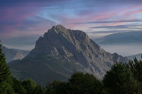 icalvoallende02 en Hamelin: Paisaje  (Abadiño), #paisaje #cumplehamelin #montaña #amanecer 