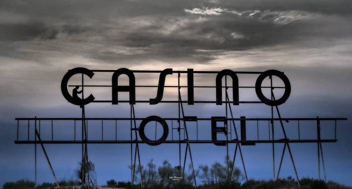 Lidia en Hamelin: Paisaje  (Alfajarín), Lugares abandonados
A veces te gustaría ir a ellos para poder llorar y desahogarte sin que nadie te vea, sitios en ...