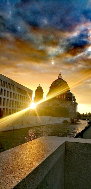 fernanumpaque en Hamelin: Paisaje  (Berlín), Berlin, atardecer 