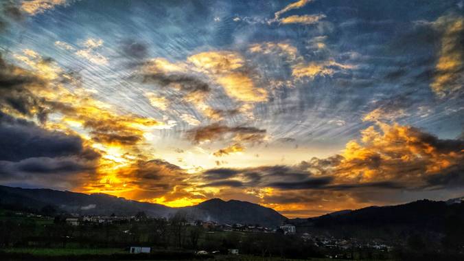 Sortueta en Hamelin: Paisaje  (Castro-Urdiales), La belleza del atardecer...