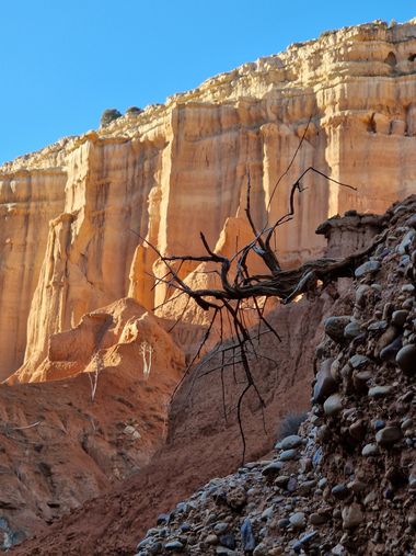 aidalzira en Hamelin: Paisaje  (Teruel), El cañón rojo en Villaspesa, Teruel. #paisaje #mountains #Teruel #naturaleza 