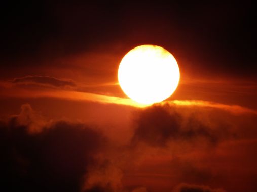 Marcos Valero Espinal  en Hamelin: Paisaje  (Caracas), #astrofotografia #sol #sunsetphotography #cloudphotography #sun #sol 