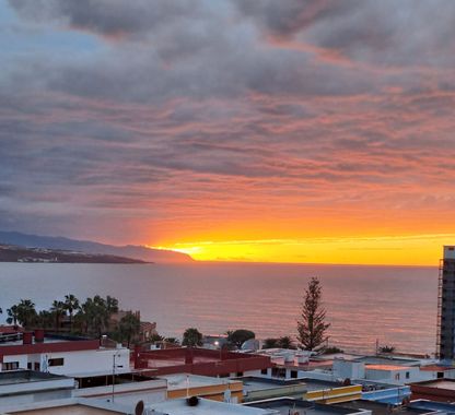 rbenhaggaihdez en Hamelin: Paisaje  (Santa Cruz de Tenerife), Siempre hay luz al final del camino
