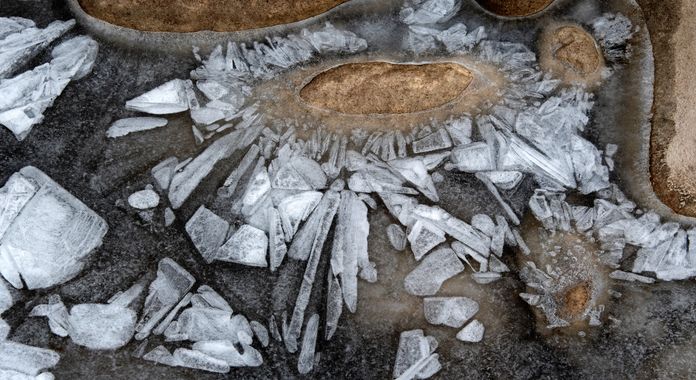 Ignicapillus en Hamelin: Paisaje  (Revolt de la Farga), Hielo del 2022

Cada año desde hace bastantes años ya (con alguna excepción) en enero voy a retrata...
