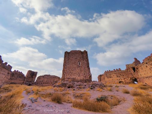 Kons en Hamelin: Paisaje  (Almonacid de Toledo), #fortaleza 