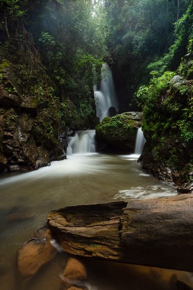 Florjj1 en Hamelin: Paisaje  (Valle de Bravo), #agua #cascada 