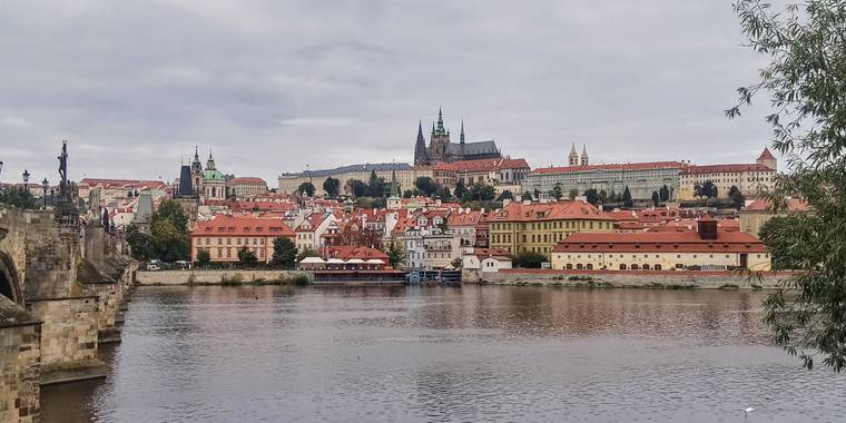 Je2692002 en Hamelin: Paisaje  (Praga), Praga en octubre.
Hermosa ciudad.