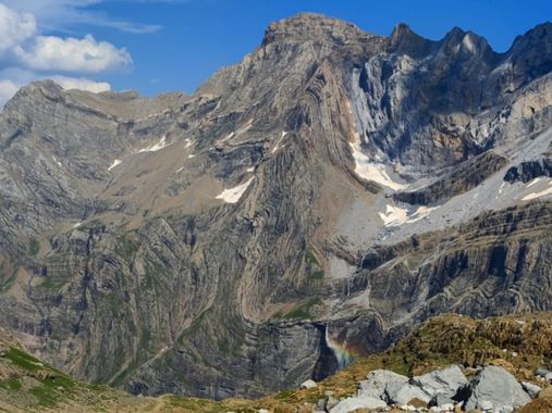 aidalzira en Hamelin: Paisaje  (Gavarnie-Gèdre), El lugar y el momento perfecto, arcoiris en la cascada Gavarnie.
#paisaje 