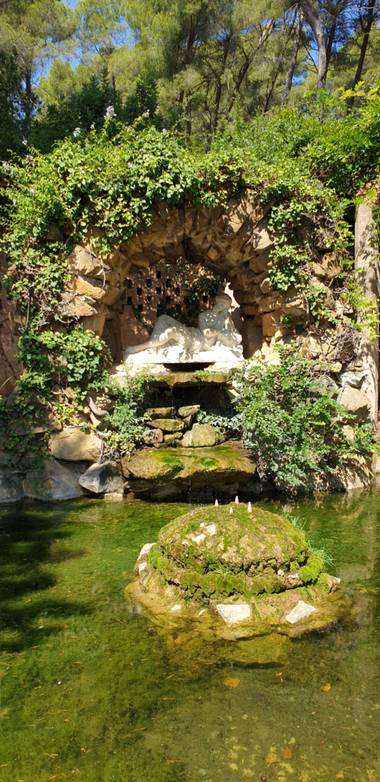 Lauratduch en Hamelin: Paisaje  (Barcelona), Laberint  de horta#barcelona#parquesyjardines#fotomovil