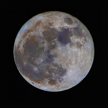 ogaviria.photography en Hamelin: Paisaje  (Cali), Solo queda admirar su belleza desde la lejanía

#hamelin #moon #photooftheday #colombiasorprendente #colo...