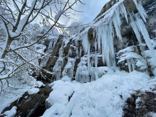 Henar en Hamelin: Paisaje  (Navarra), #hielo #invierno20 #paisajenieve
