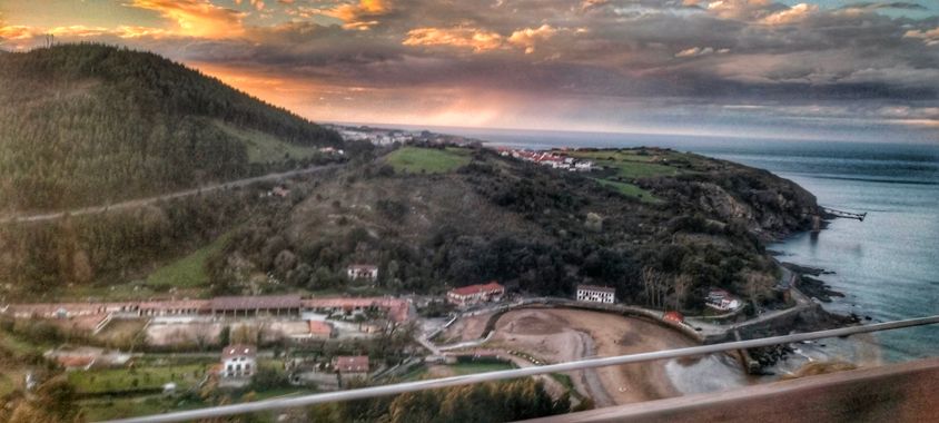 Sortueta en Hamelin: Paisaje  (Castro-Urdiales), S8