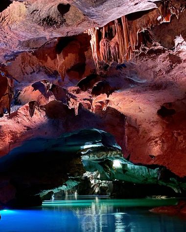 ASivan en Hamelin: Paisaje  (La Vall d'Uixó), D r e a m  S p o t 🦇✨🛶
📍Río subterráneo de la «Gruta San José», Paraje de San José, Vall de Uxó, Castellón...
