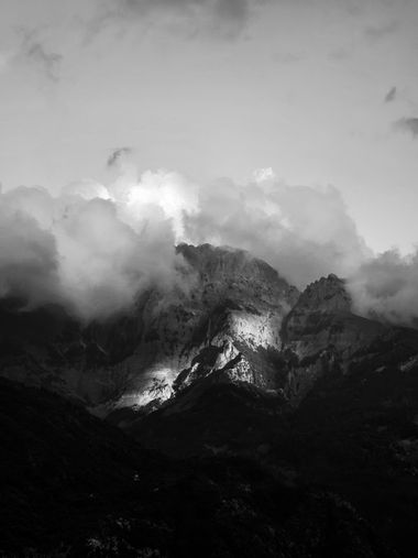 Mpordom en Hamelin: Paisaje  (Shkoder), THETH. Albania
#montain #village #landscape #landscapephotography #photographs #natura 