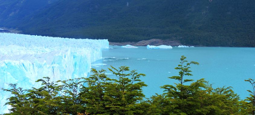 ernyw4ll4c3 en Hamelin: Paisaje  (Río Chico), Uno de los pocos glaciares que no está en retroceso..