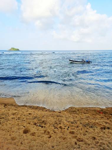 Bastian 420  en Hamelin: Paisaje, In the beach Capurgana Colombia 