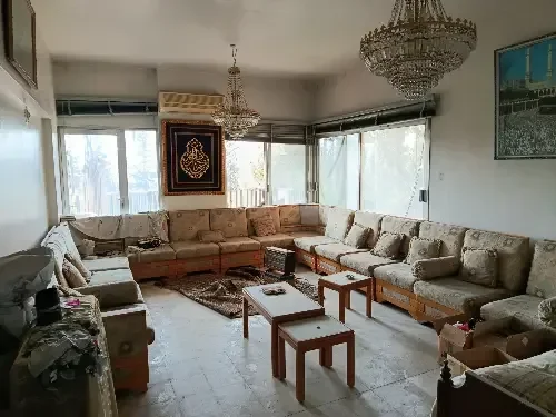 للبيع شقة بالمزة مقابل الجلاء
