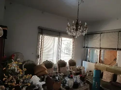 للبيع شقة بالمزة مقابل الجلاء