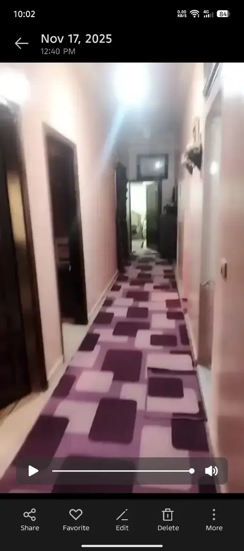 شقة للبيع طابق ثالث مساحة ١٥٠ م