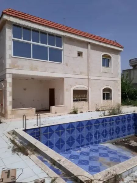 مزرعة في الاوراس للبيع
