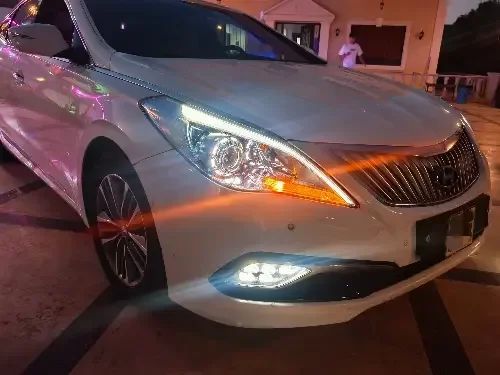 HYUNDAI AZERA GRANDEUR 2015