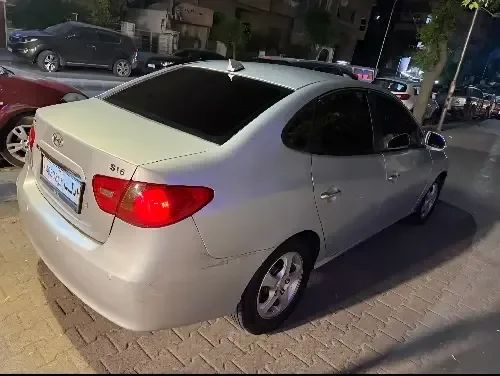 افانتي خالي برا جوا جاهزة