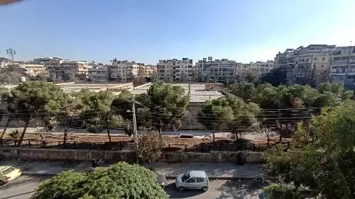 للبيع بيت في سيف الدولة