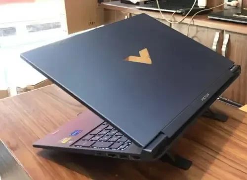 HP Victus 15-fa0000