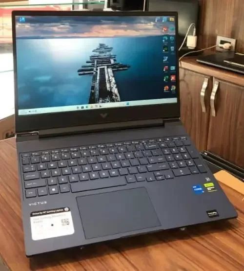 HP Victus 15-fa0000