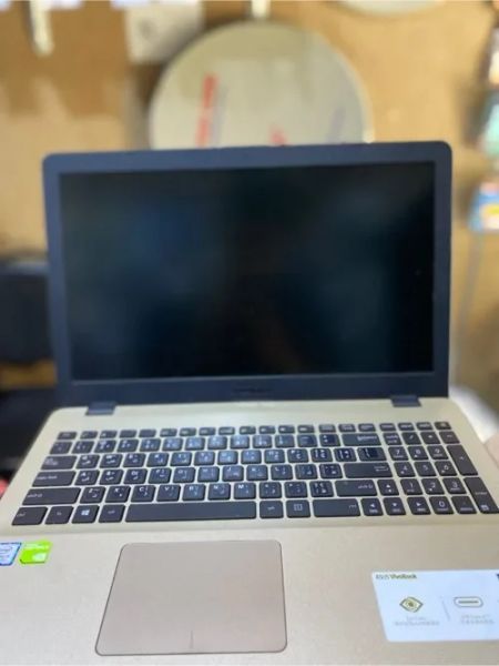 Asus vivobook Core i7 8th gen