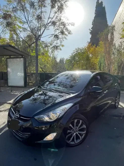 Hyundai Avante 2013