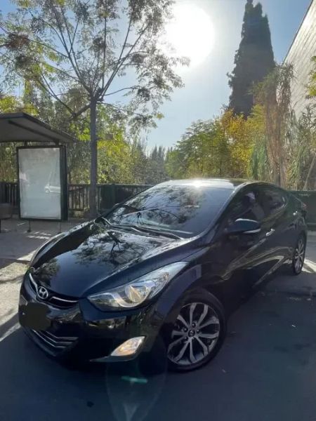 Hyundai Avante 2013
