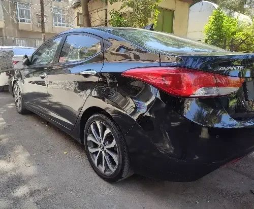 Hyundai Avante 2013