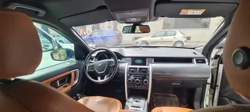 للبيع انضف لاندروفر ديسكفري سب