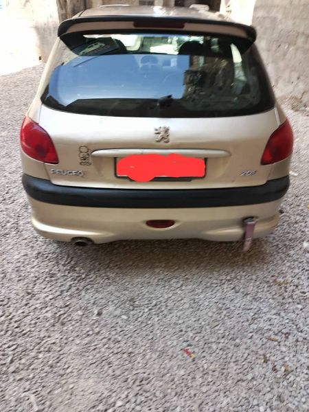 بيجو 206