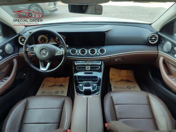 Mercedes-Benz E300 2017