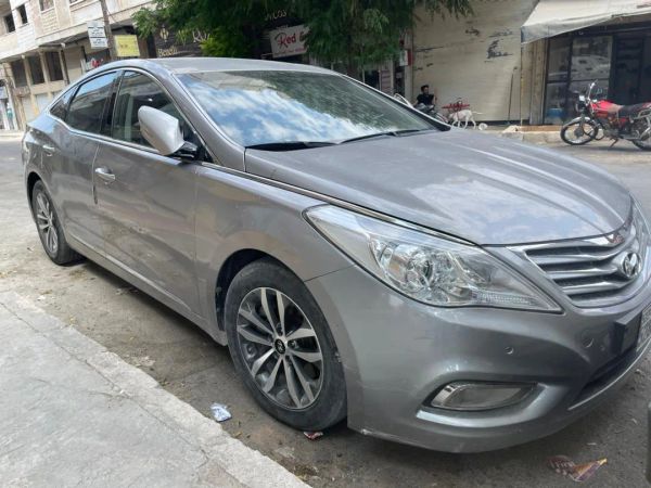 Azera 2014 قطعتين بخ محرك ع المحرمة نسخة 4 سلندر