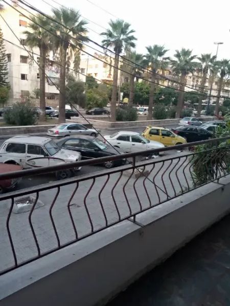 منزل للبيع شارع الجمهورية يصلح تجاري
