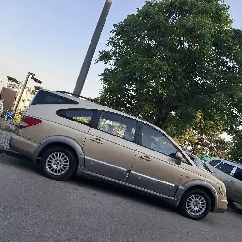 سانغ يونغ بمحرك مرسيدس اساسي