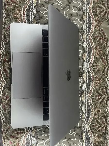 لابتوب ماك بوك برو