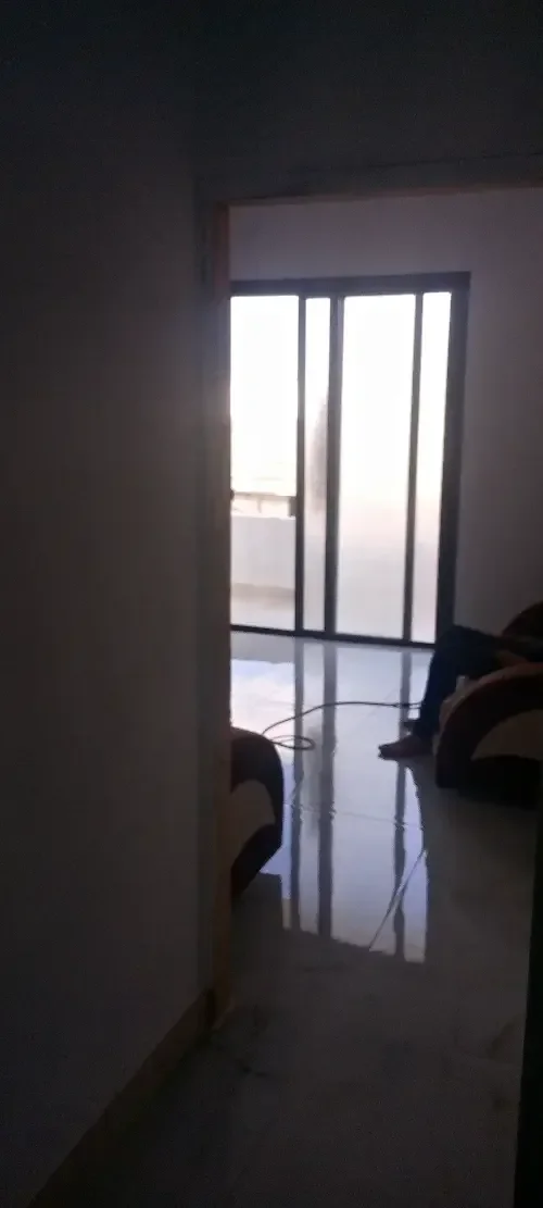 للبيع## شقة ثالث فني / جاهزة