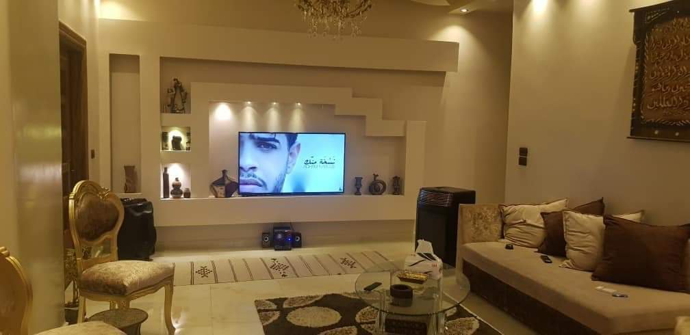 للبيع منزل شارع بيروت القديم عند قوس قدسيا