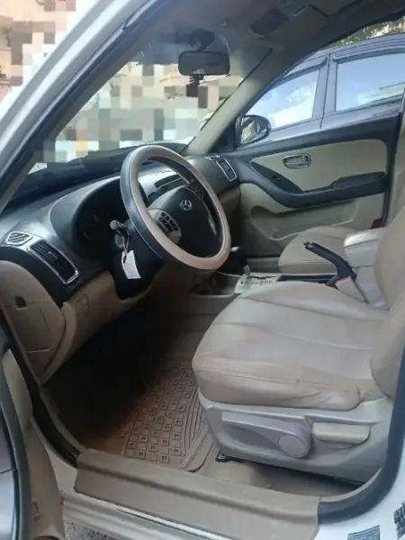 هونداي افانتي ...2007...خالية